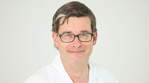 Dr. med. Carlo Schenker 